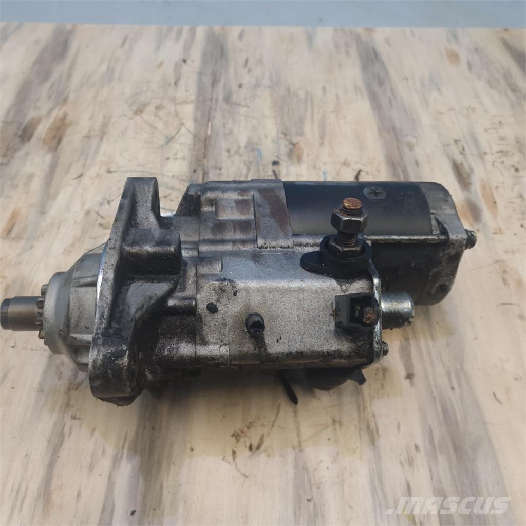 CASE 7130 Електроники