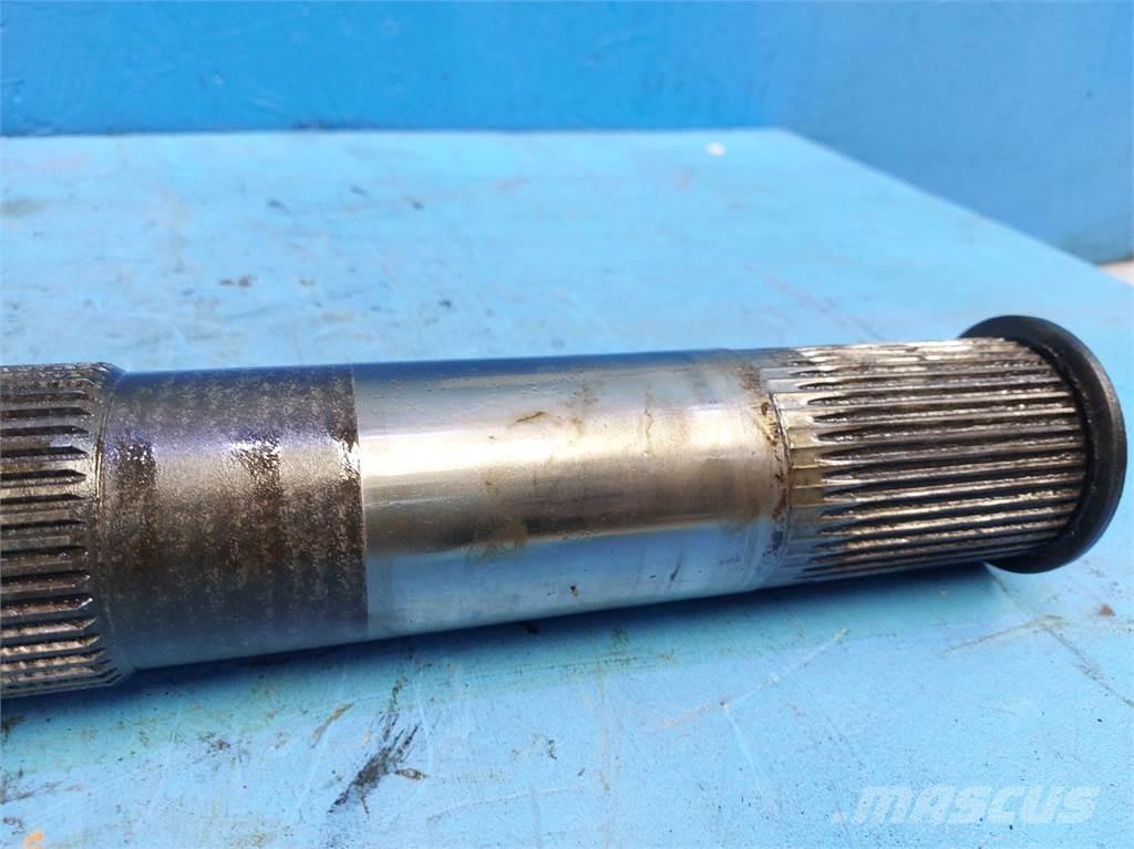 CASE 7130 Предаване