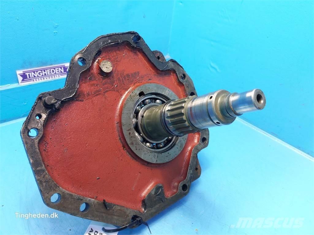 CASE 7130 Предаване