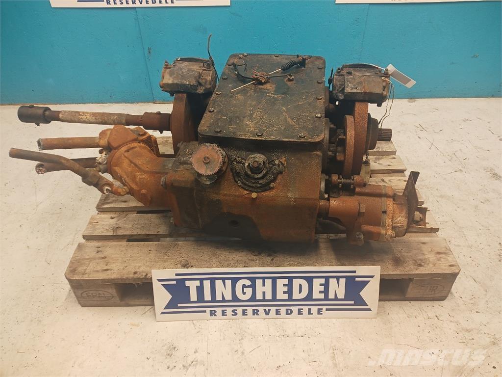 CASE 7240 Предаване