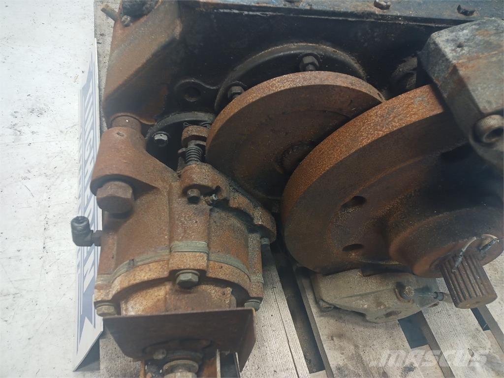 CASE 7240 Предаване