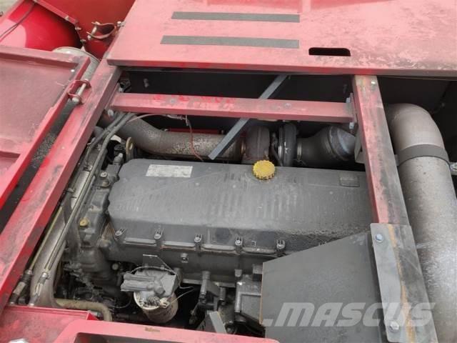 CASE 8010 Комбайни