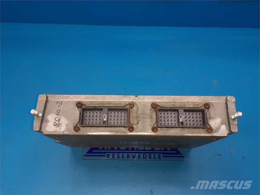 CASE 8010 Електроники