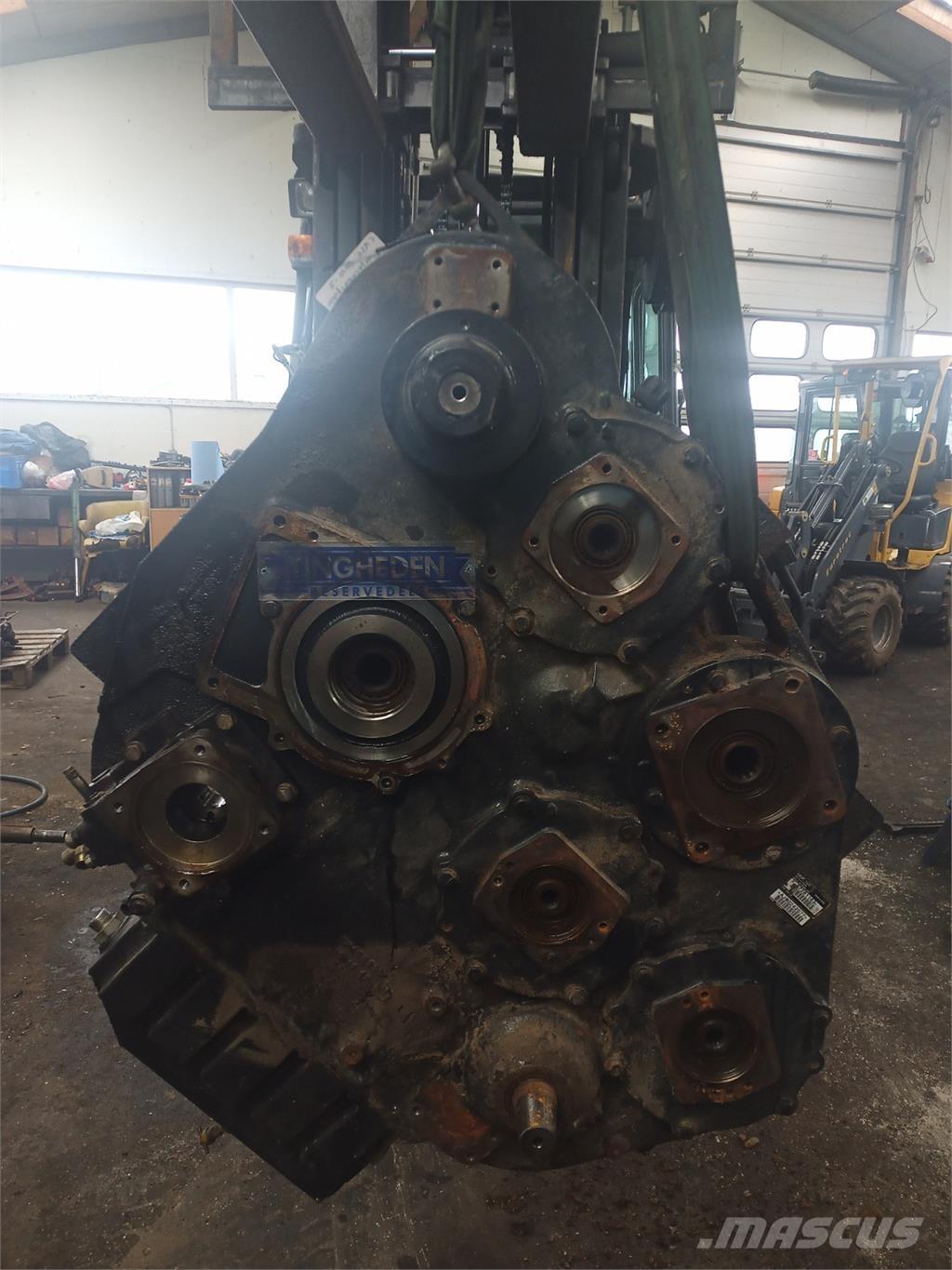 CASE 8010 Предаване