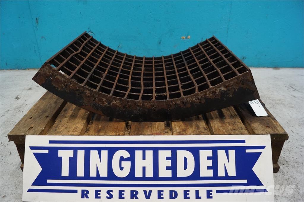 CASE 8010 Аксесоари  за комбайни