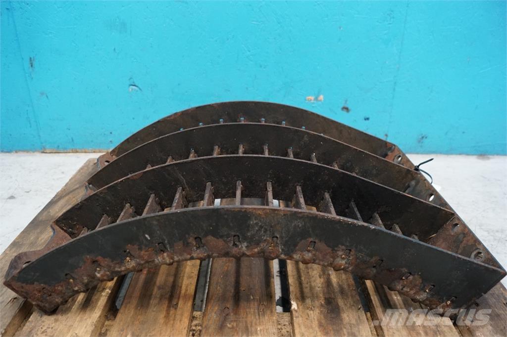 CASE 8010 Аксесоари  за комбайни