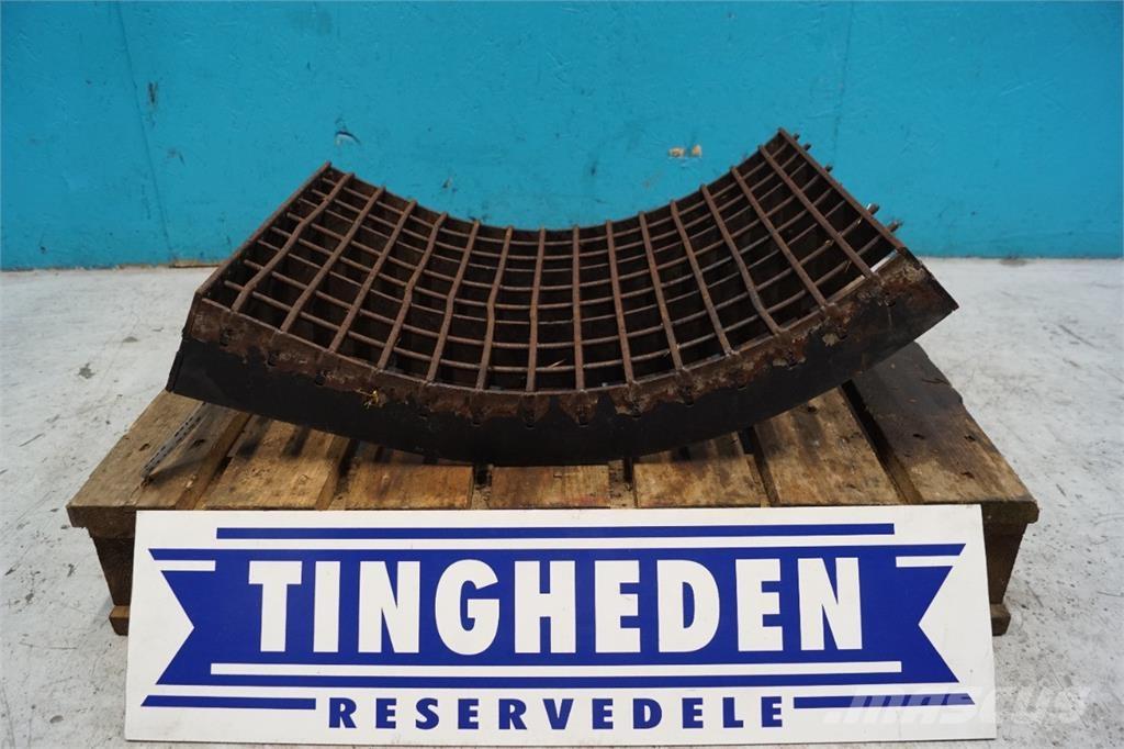 CASE 8010 Аксесоари  за комбайни