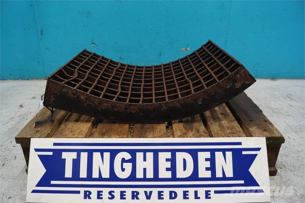 CASE 8010 Аксесоари  за комбайни