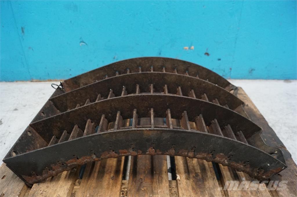 CASE 8010 Аксесоари  за комбайни