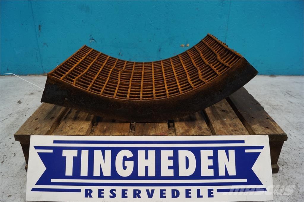 CASE 8010 Аксесоари  за комбайни