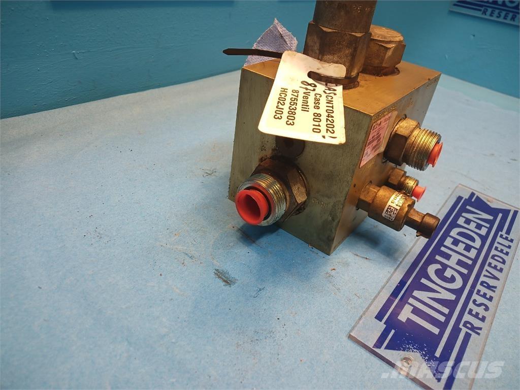 CASE 8010 Хидравлични