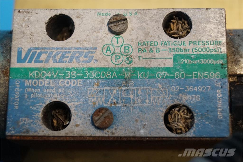 CASE 8010 Хидравлични