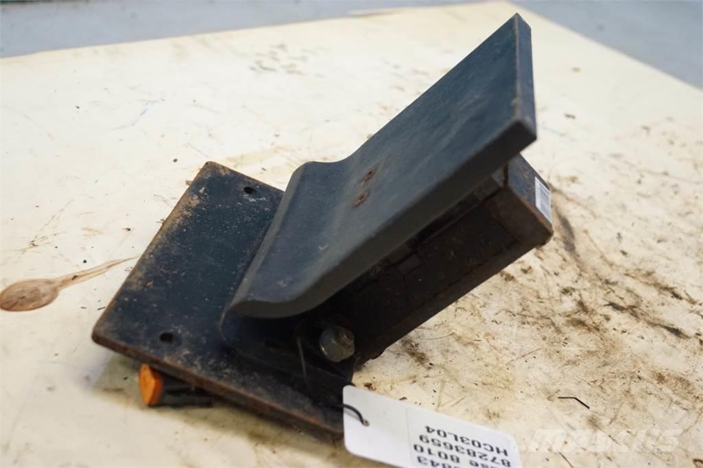 CASE 8010 Електроники