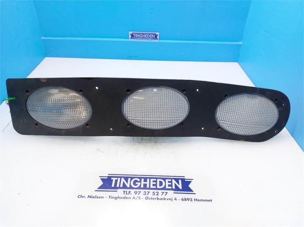 CASE 8010 Електроники