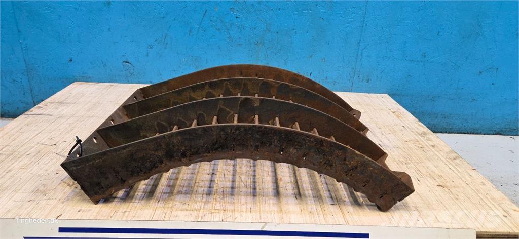 CASE 8010 Аксесоари  за комбайни