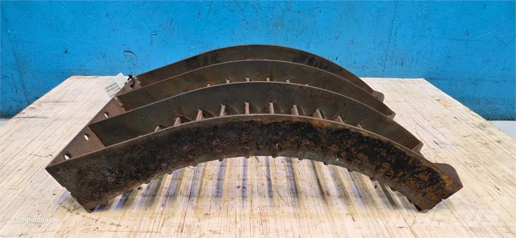 CASE 8010 Аксесоари  за комбайни