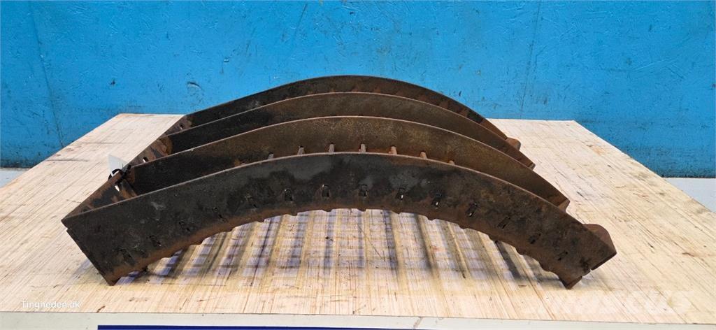 CASE 8010 Аксесоари  за комбайни