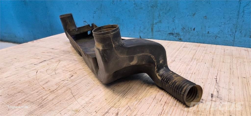 CASE 844XL Кабина