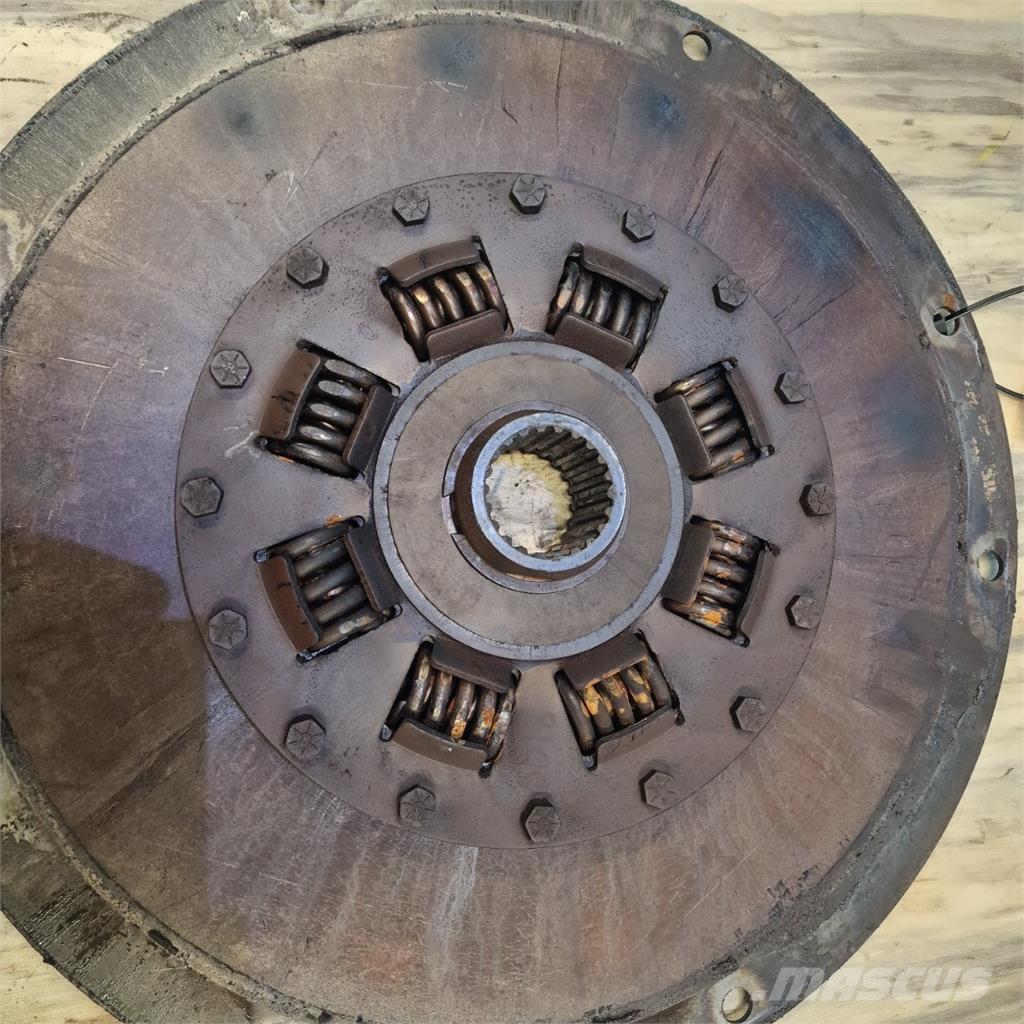 CASE 9010 Двигатели