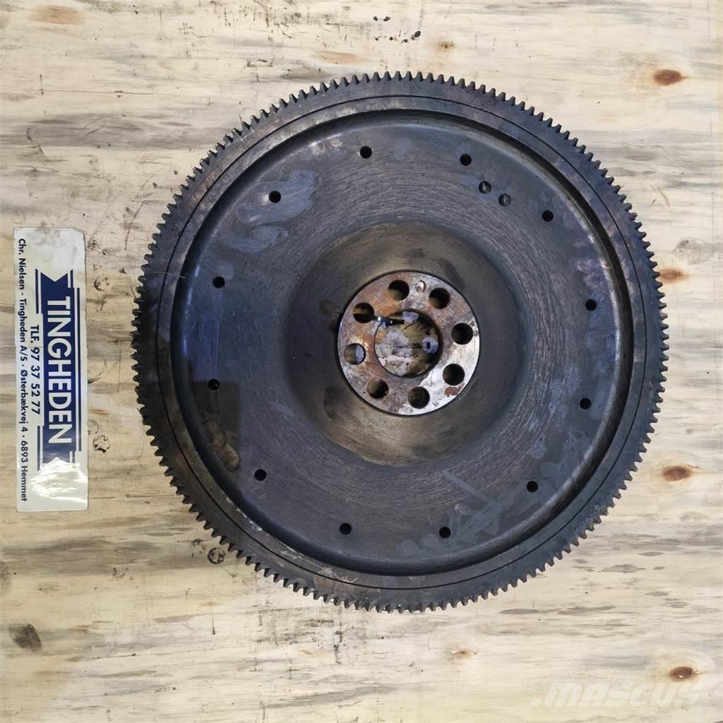 CASE 9010 Двигатели