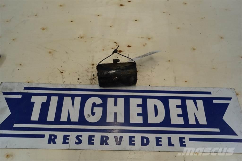 CASE 9010 Предаване