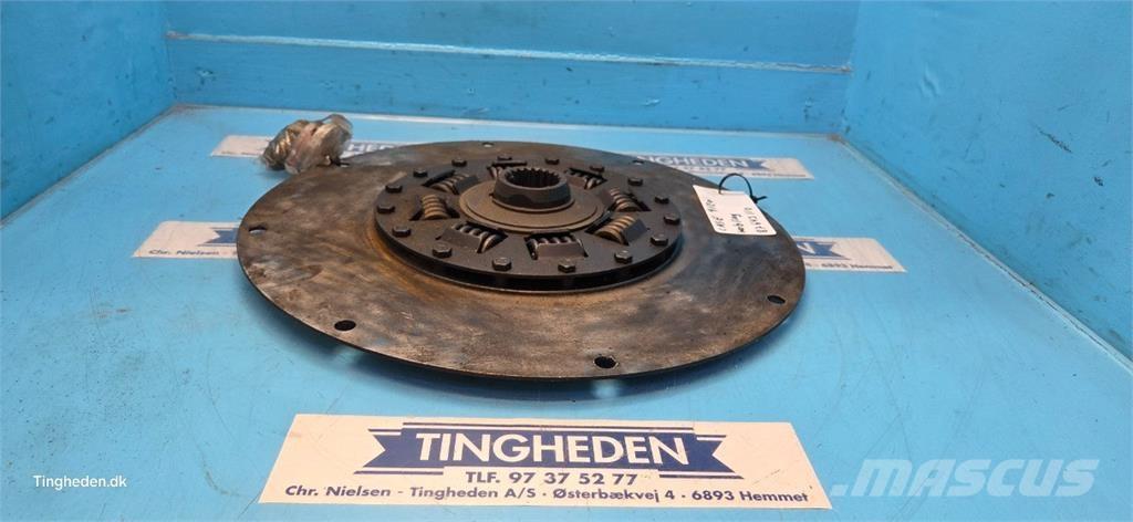 CASE 9120 Предаване