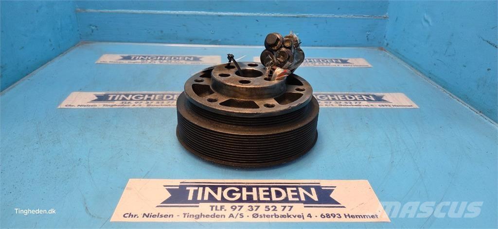 CASE 9120 Двигатели