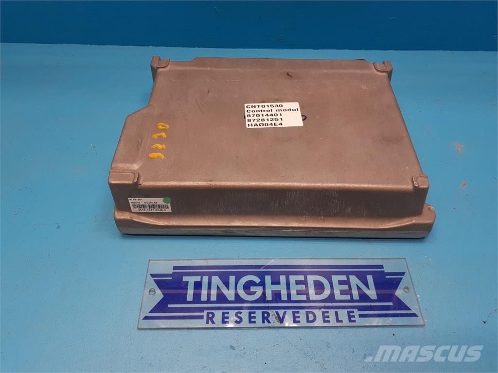 CASE 9230 Електроники