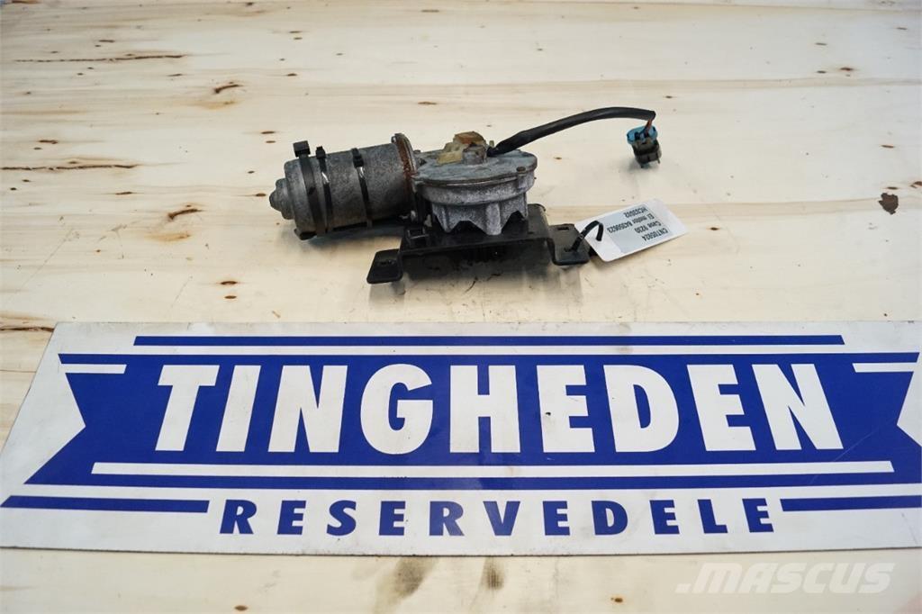 CASE 9230 Електроники