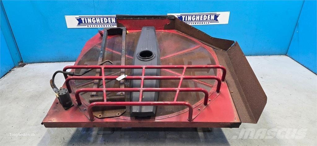 CASE 9240 Радиатори