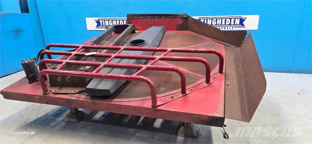 CASE 9240 Радиатори