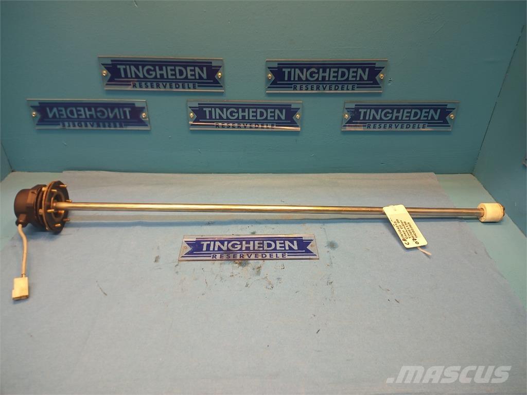 CASE CF80 Електроники