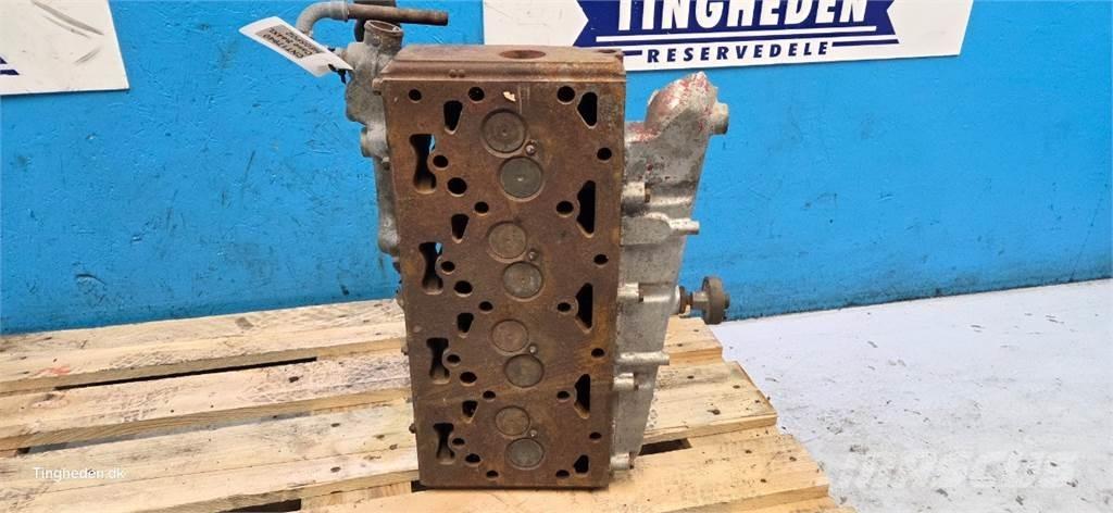 CASE D268 Двигатели