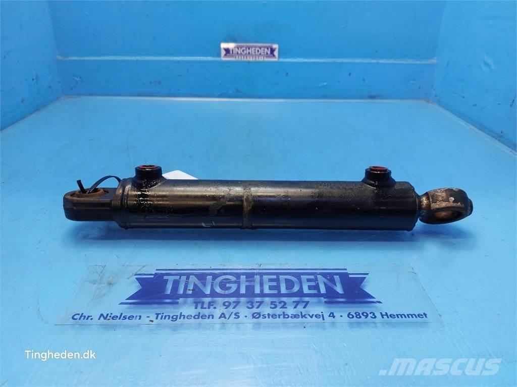 CASE Farmall 95A Хидравлични