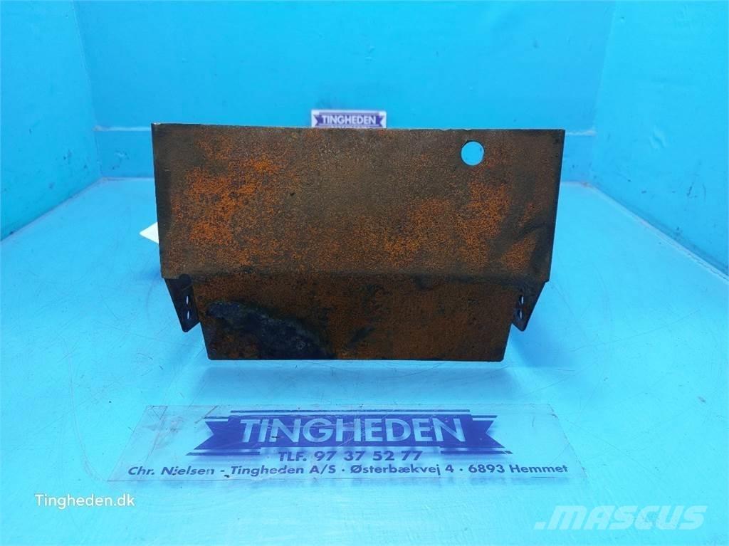 CASE Farmall 95A Други аксесоари за трактори