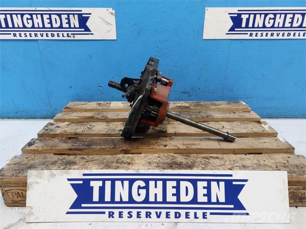 CASE Farmall 95A Предаване