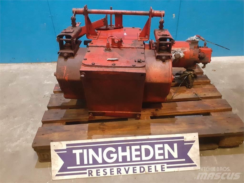 Case IH 1460 Предаване