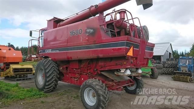 Case IH 1680 Комбайни