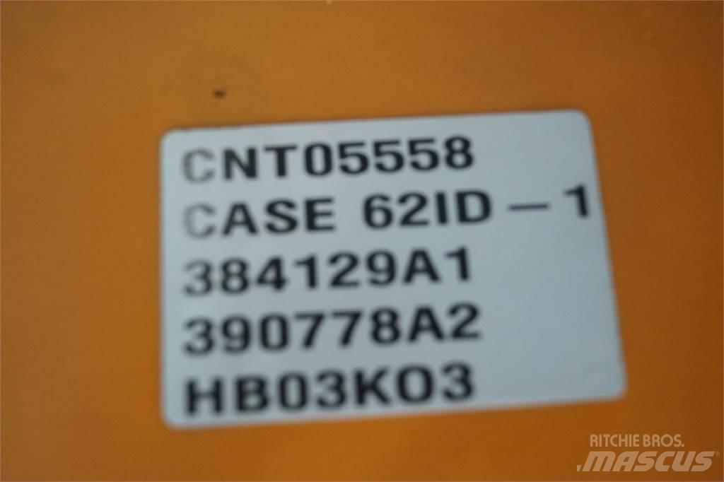 Case IH 621D Пресяващи кофи
