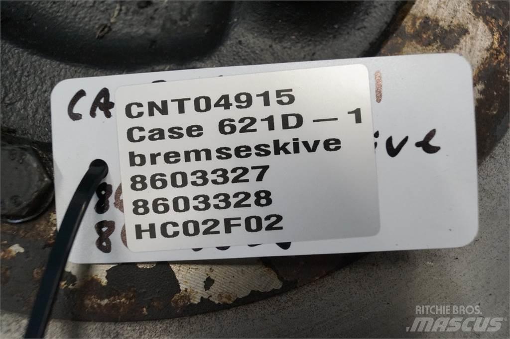 Case IH 621D Предаване