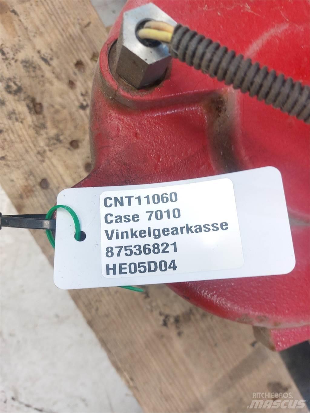 Case IH 7010 Предаване