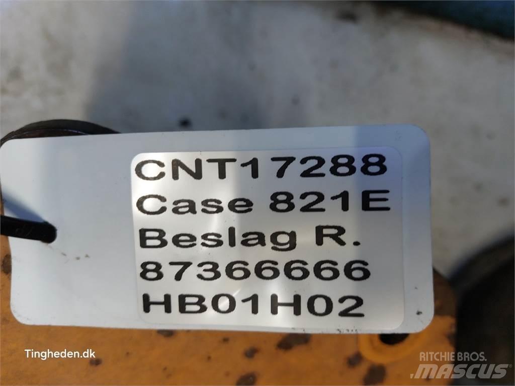 Case IH 821E Пресяващи кофи
