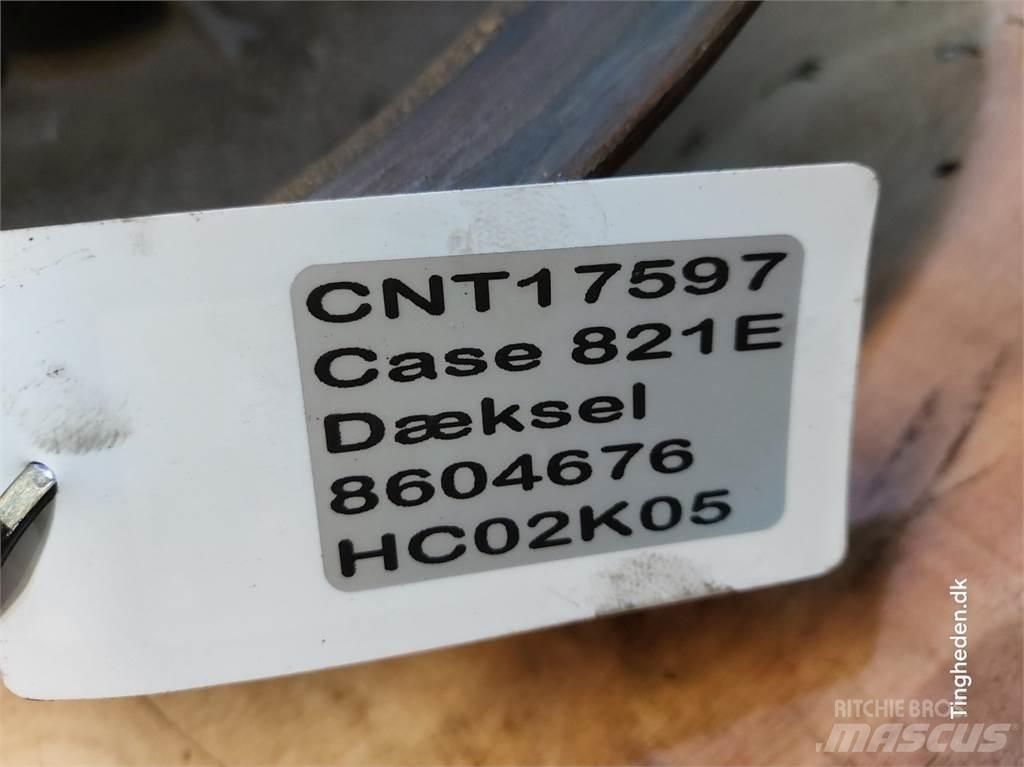 Case IH 821E Предаване