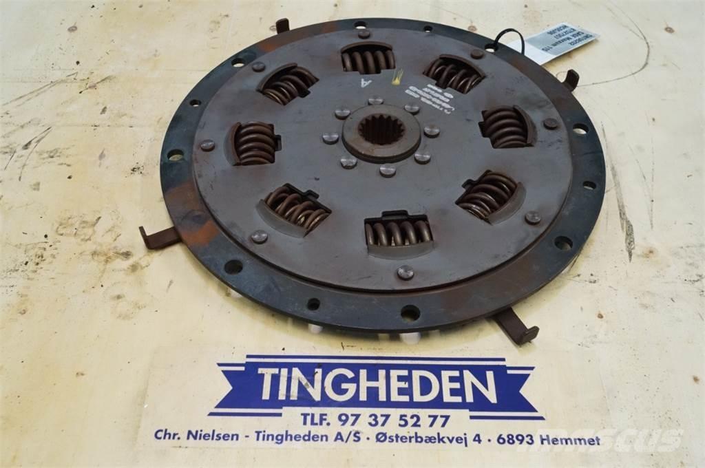 CASE Maxxum 115 Предаване