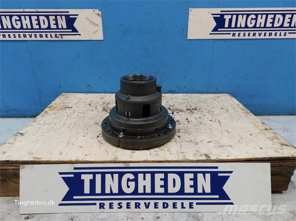 CASE Puma 185 Предаване