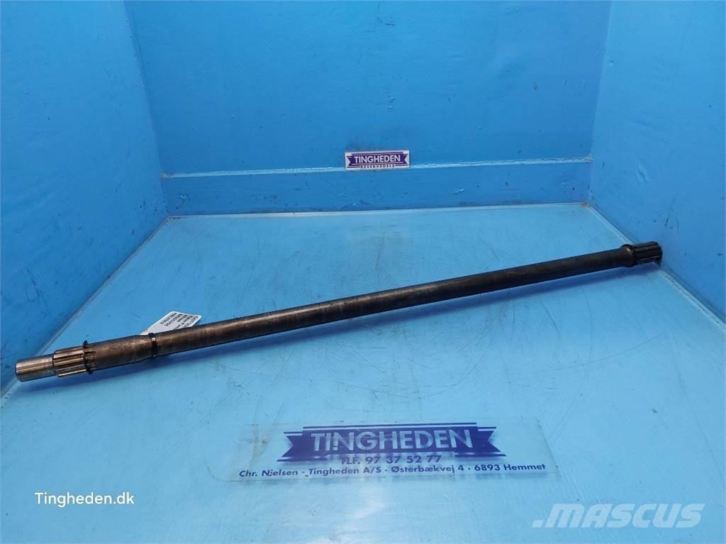 CASE Puma 185 Предаване