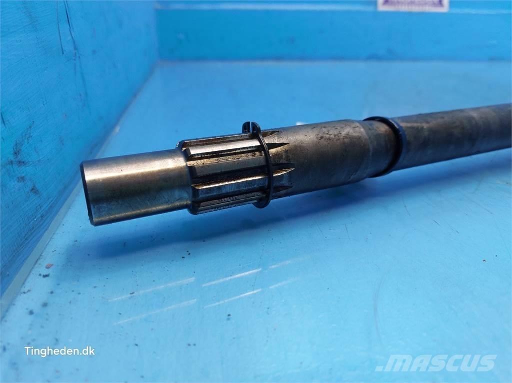 CASE Puma 185 Предаване