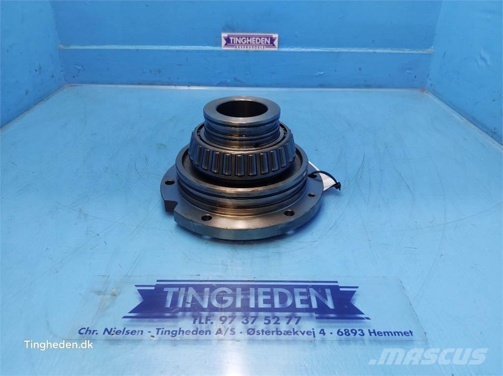 CASE Puma 185 Предаване