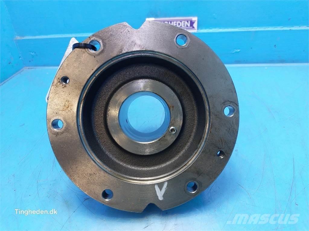 CASE Puma 185 Предаване