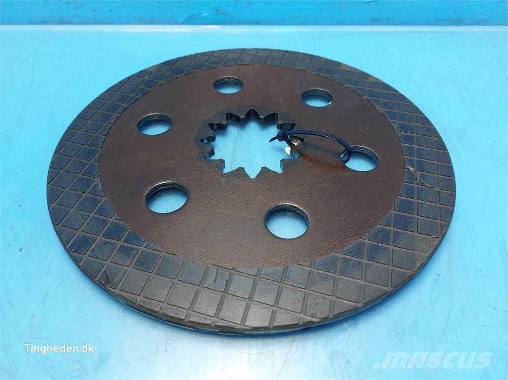 CASE Puma 185 Предаване